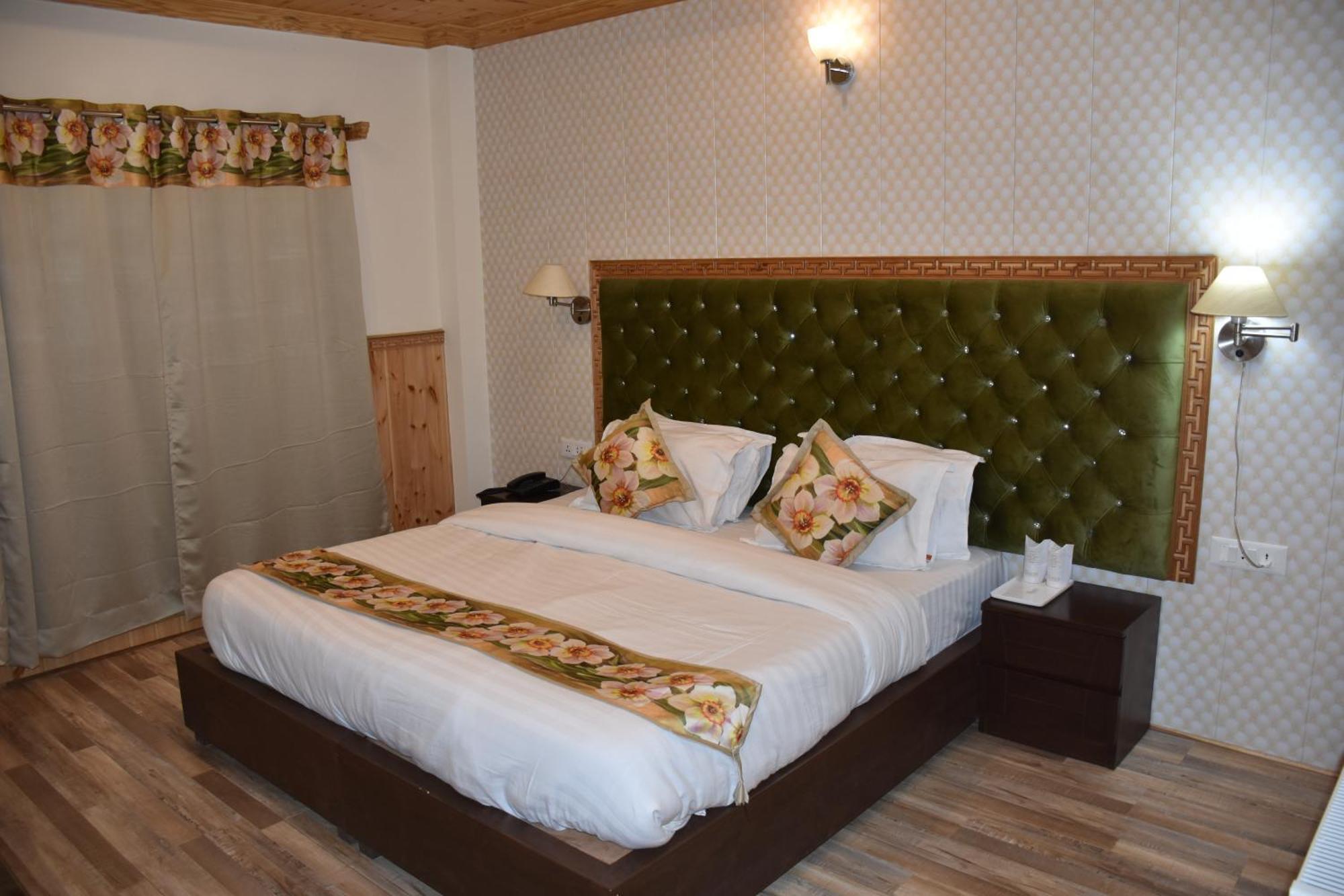 Hotel Chantsa Leh Esterno foto